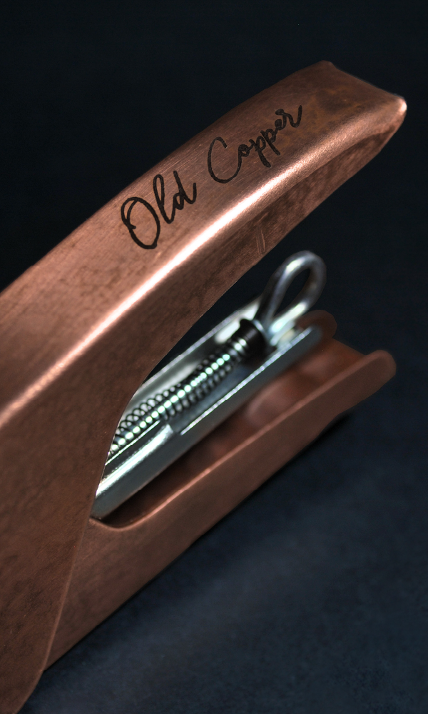 PINZA ABROCHADORA  GRAP 10/50 LIMITED EDITION
